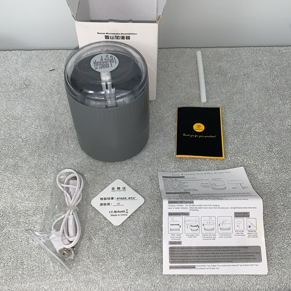 Snow Mountain Humidifier 500ML, LED Lamp. Gently used